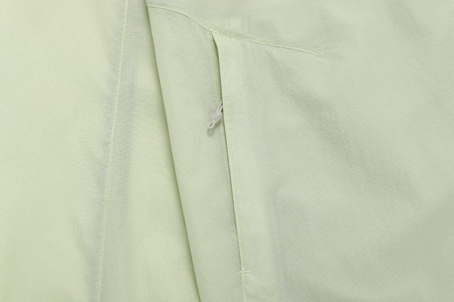 LIGHT PACK HOODED FULL ZIP UP WINDBREAKER LIGHT JADE