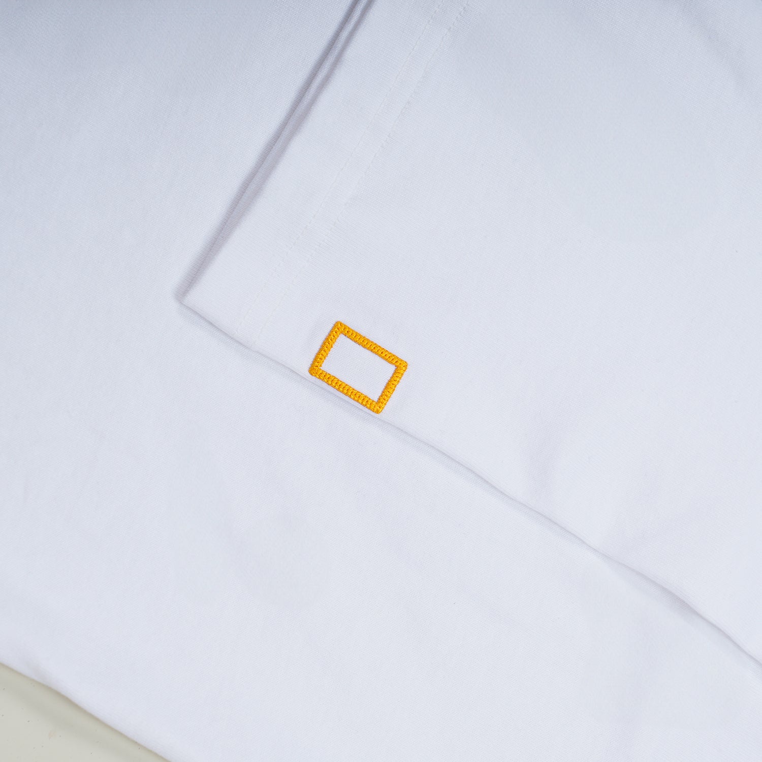 INDONESIA ORANGUTAN SHORT SLEEVE T-SHIRT (SEMI OVER FIT) WHITE