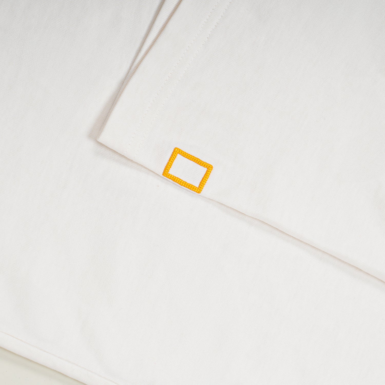 INDONESIA EAGLE GRAPHIC T-SHIRT (SEMI OVER FIT) IVORY