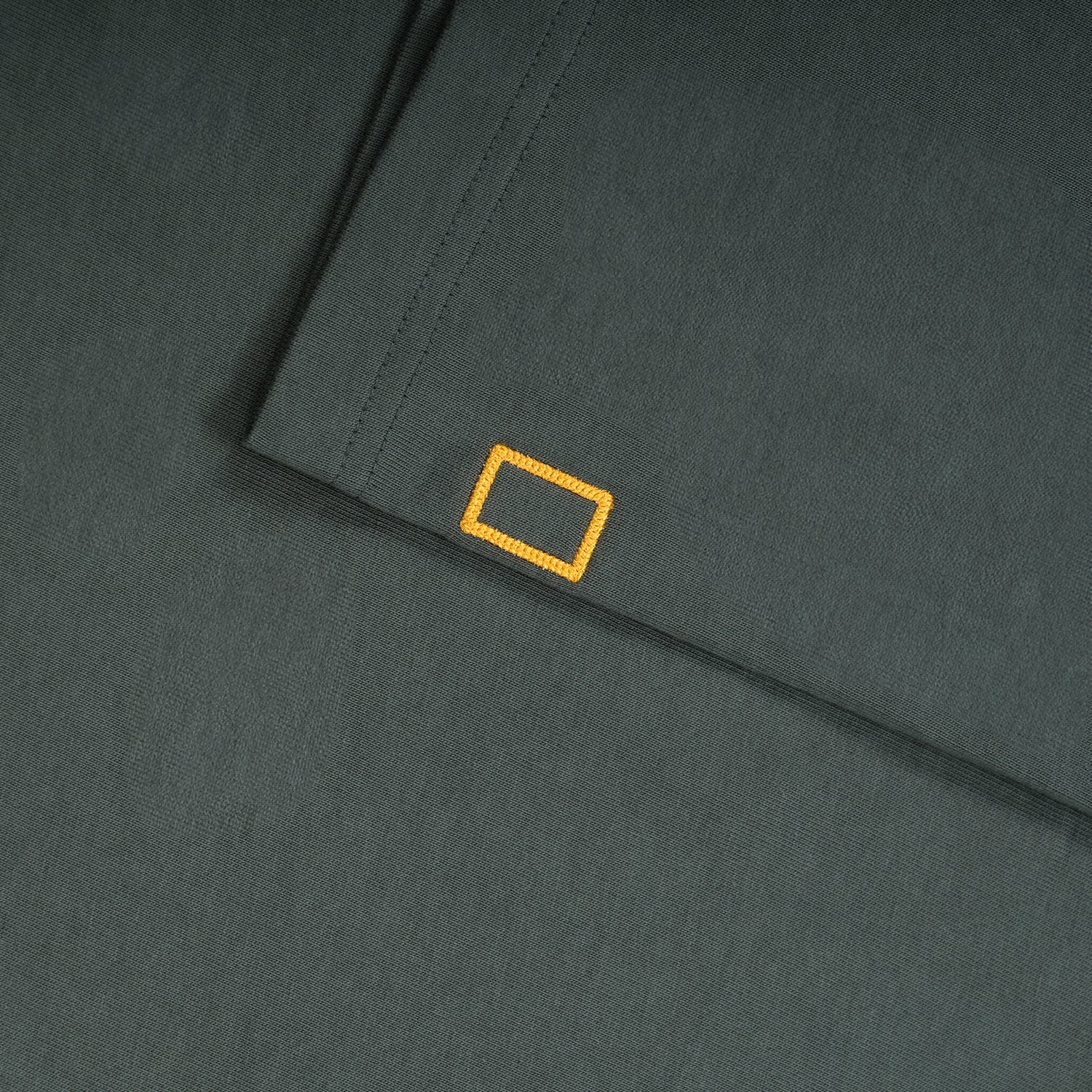 INDONESIA TIGER SHORT SLEEVE T-SHIRT (SEMI OVER FIT) KHAKI