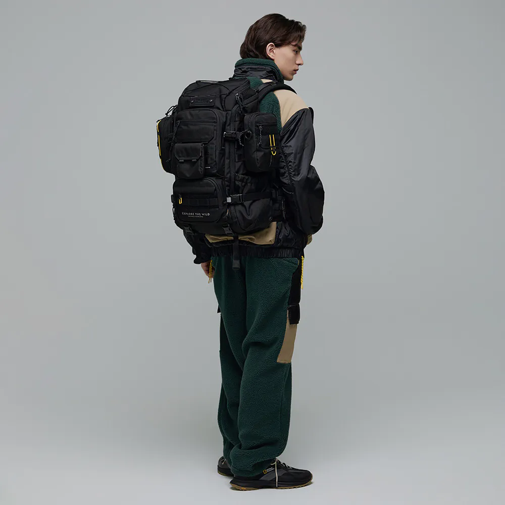 FIELD ENGINEERED BACKPACK BLACK