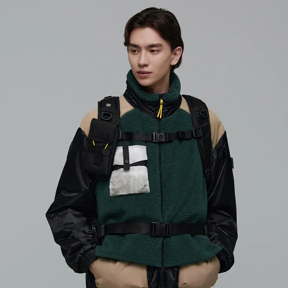 FIELD ENGINEERED BACKPACK BLACK