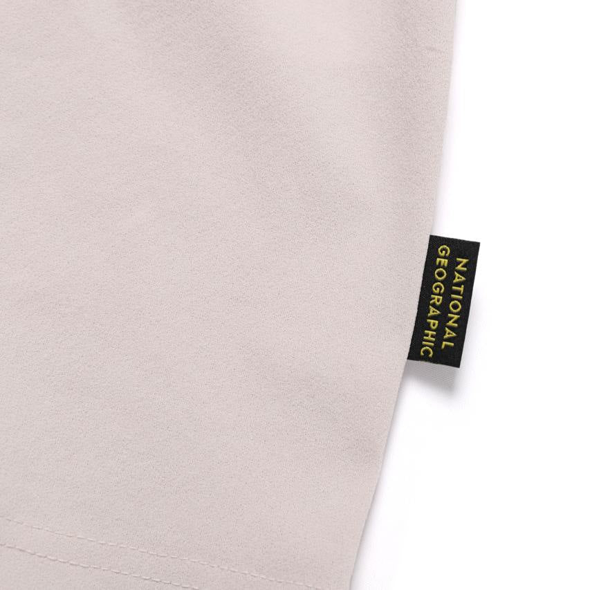 KRAZ SMALL LOGO SEMI OVER FIT SHORT SLEEVE T-SHIRT MOURNING BEIGE