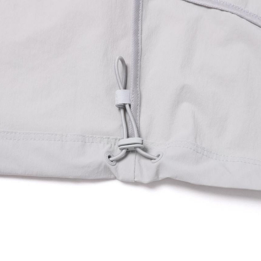 ADELIE LIGHT WOVEN STRETCH SHORT SLEEVE ANORAK SILVER GREY