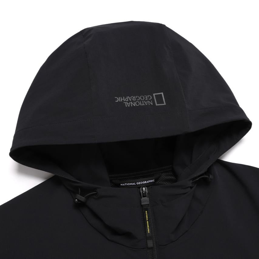 ADELIE LIGHT WOVEN STRETCH SHORT SLEEVE ANORAK CARBON BLACK
