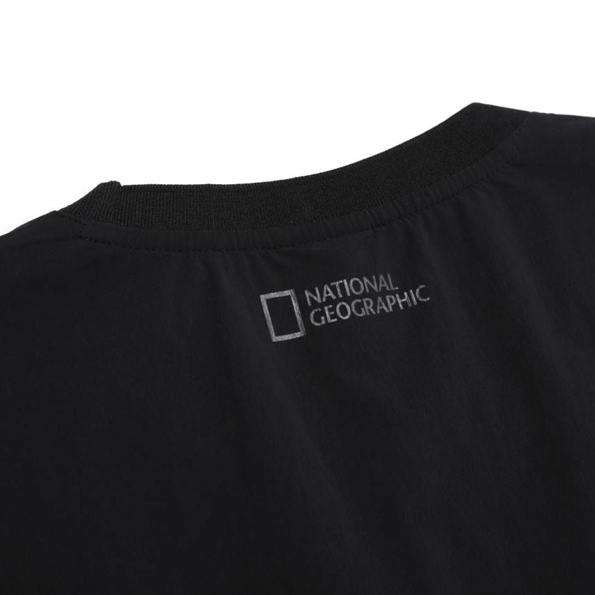 WOMEN ADELIE LIGHT WOVEN STRETCH ROUND NECK SHORT SLEEVE T-SHIRT CARBON BLACK