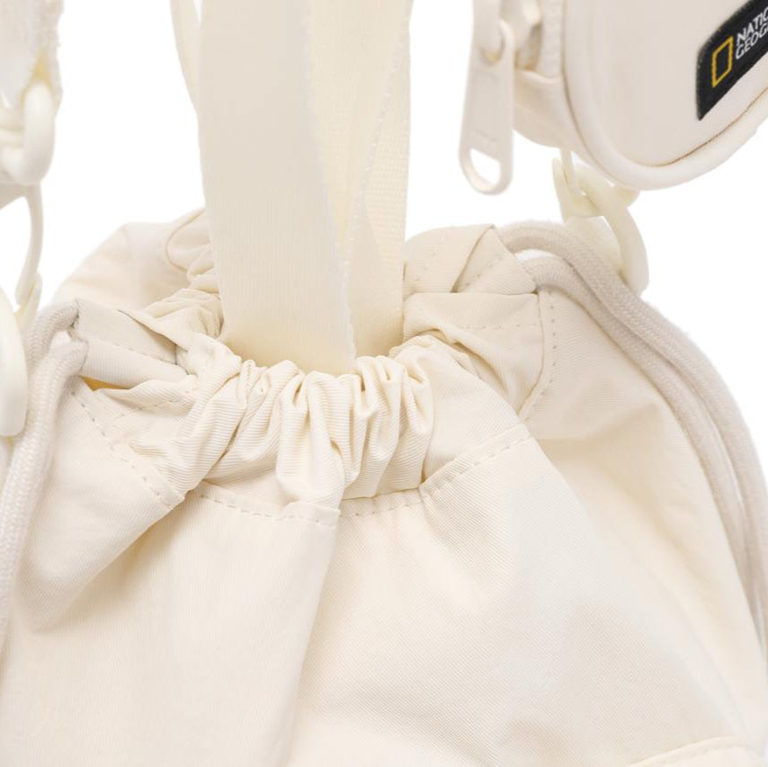 ADELIE BUCKET BAG IVORY
