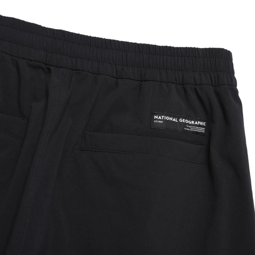 ADELIE WOVEN STRETCH SHORT CARBON BLACK