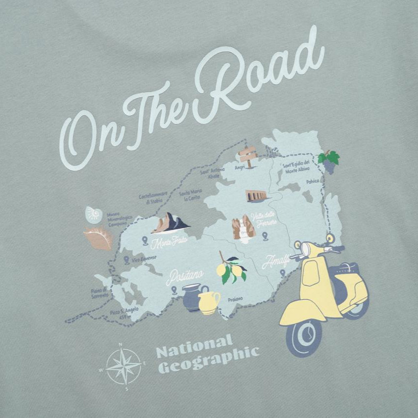 REGEN ASKIN ON THE ROAD GRAPHIC SEMI OVER FIT SHORT SLEEVE T-SHIRT KHAKI GREEN