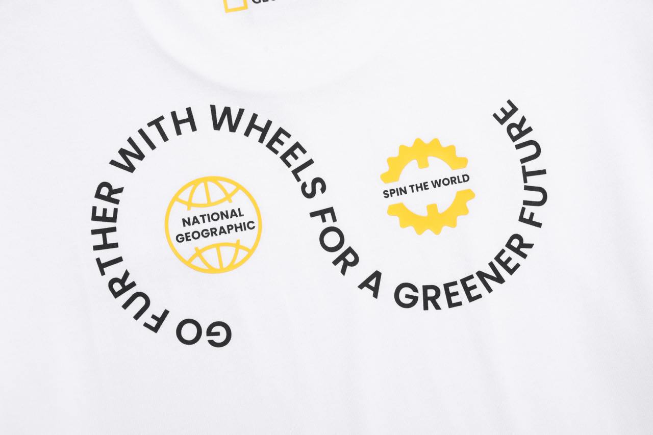 REGEN CIRCLE GRAPHIC SEMI-OVER FIT SHORT SLEEVE T-SHIRT WHITE