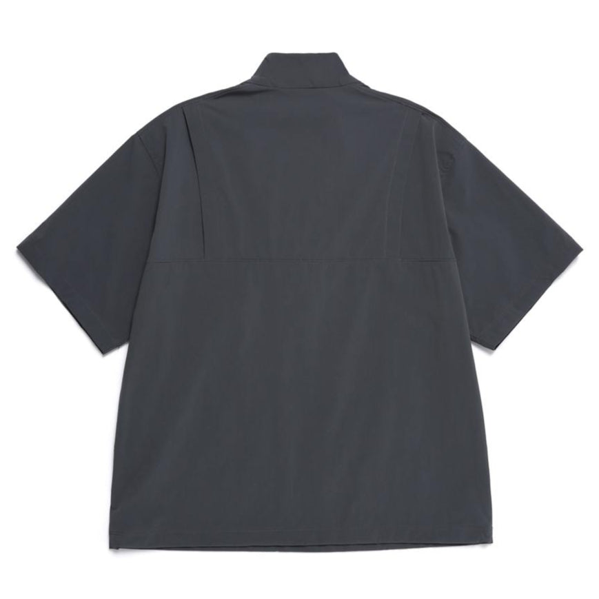 ADELIE LIGHTWEIGHT WOVEN STRETCH STANDNECK SHORT SLEEVE ANORAK CHARCOAL