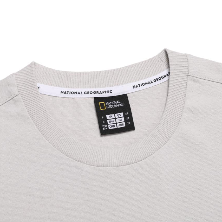 UNISEX TREASURE WALKER SEMI-OVER FIT GRAPHIC H/TEE ICE GREY