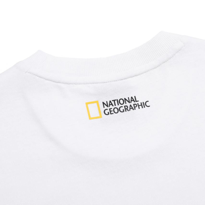 UNISEX TREASURE CREW SEMI-OVER FIT GRAPHIC H/TEE WHITE