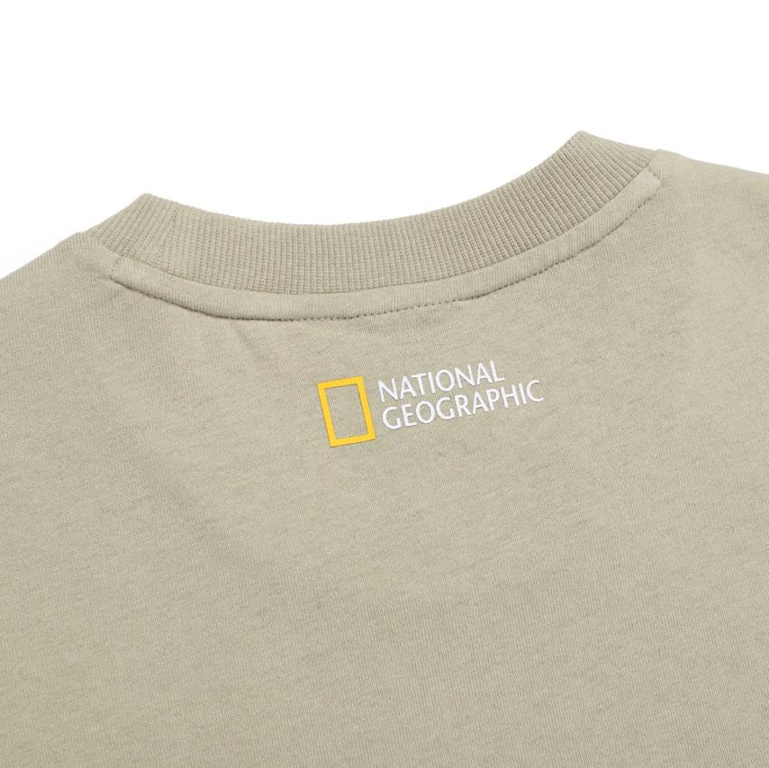 UNISEX TREASURE CREW SEMI-OVER FIT GRAPHIC H/TEE BEIGE KHAKI