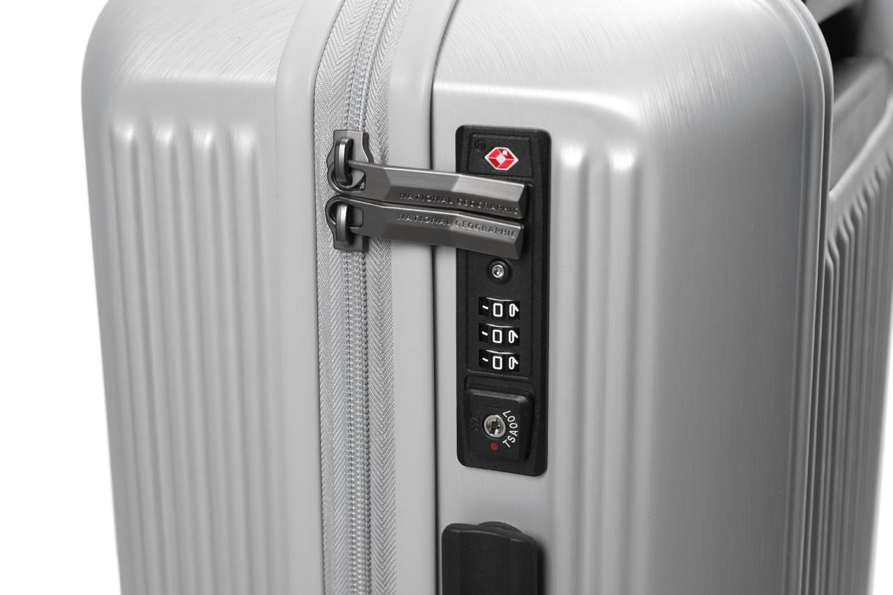 NATIONAL GEOGRAPHIC MATE CARRIER 20 INCH SILVER