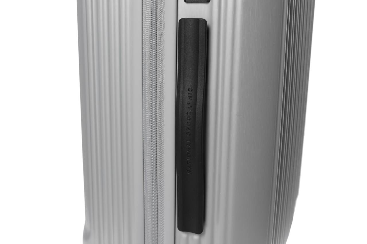 NATIONAL GEOGRAPHIC MATE CARRIER 20 INCH SILVER