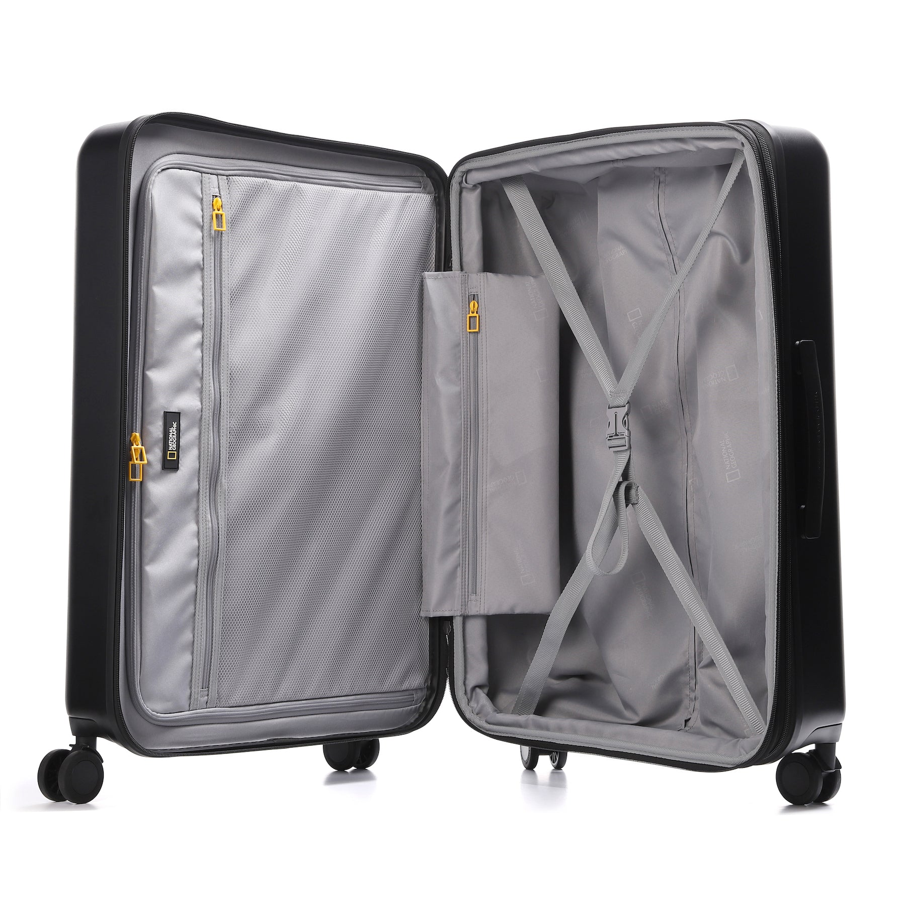 ARCH LUGGAGE 26 BLACK