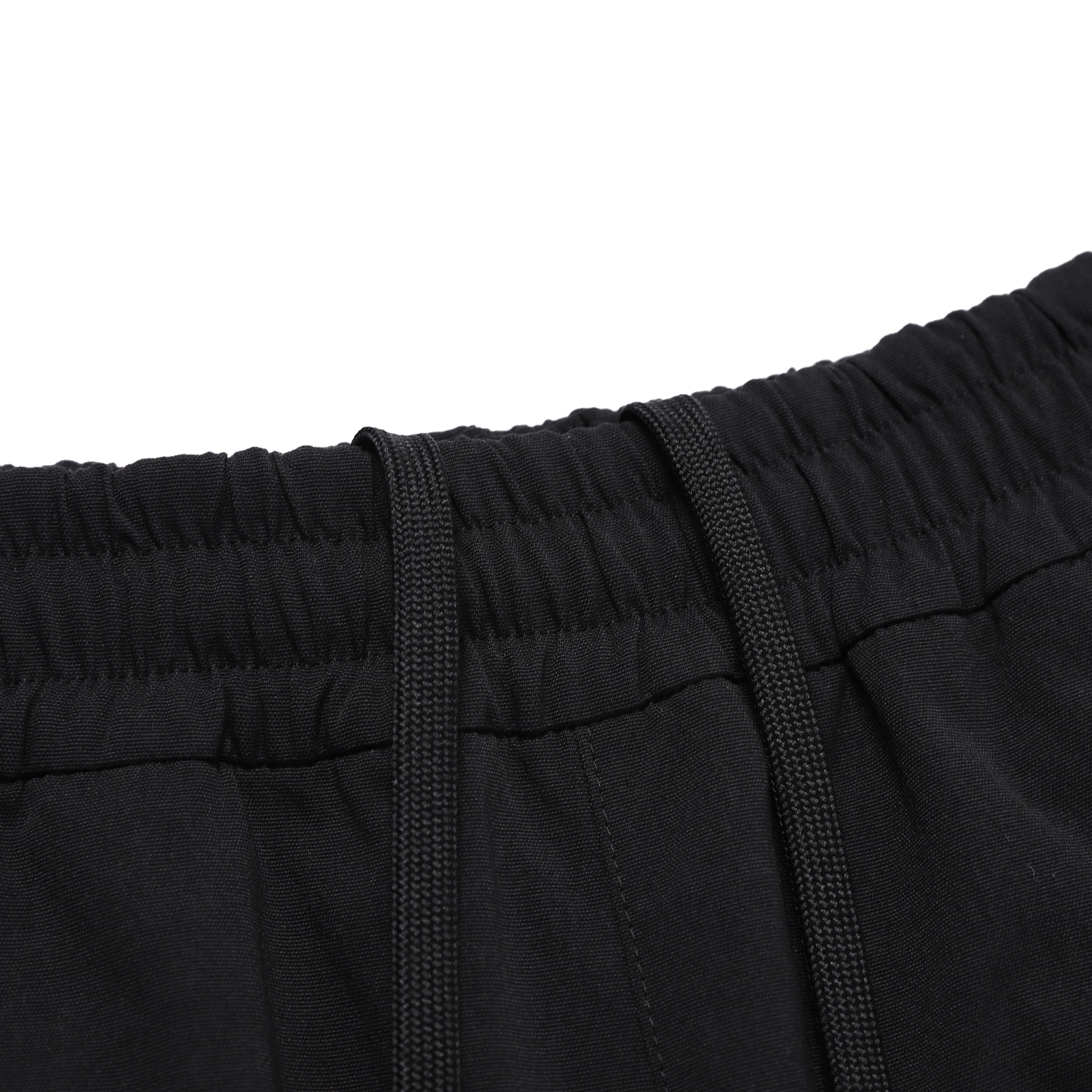 CARGO POCKET WOVEN LONG SHORTS BLACK