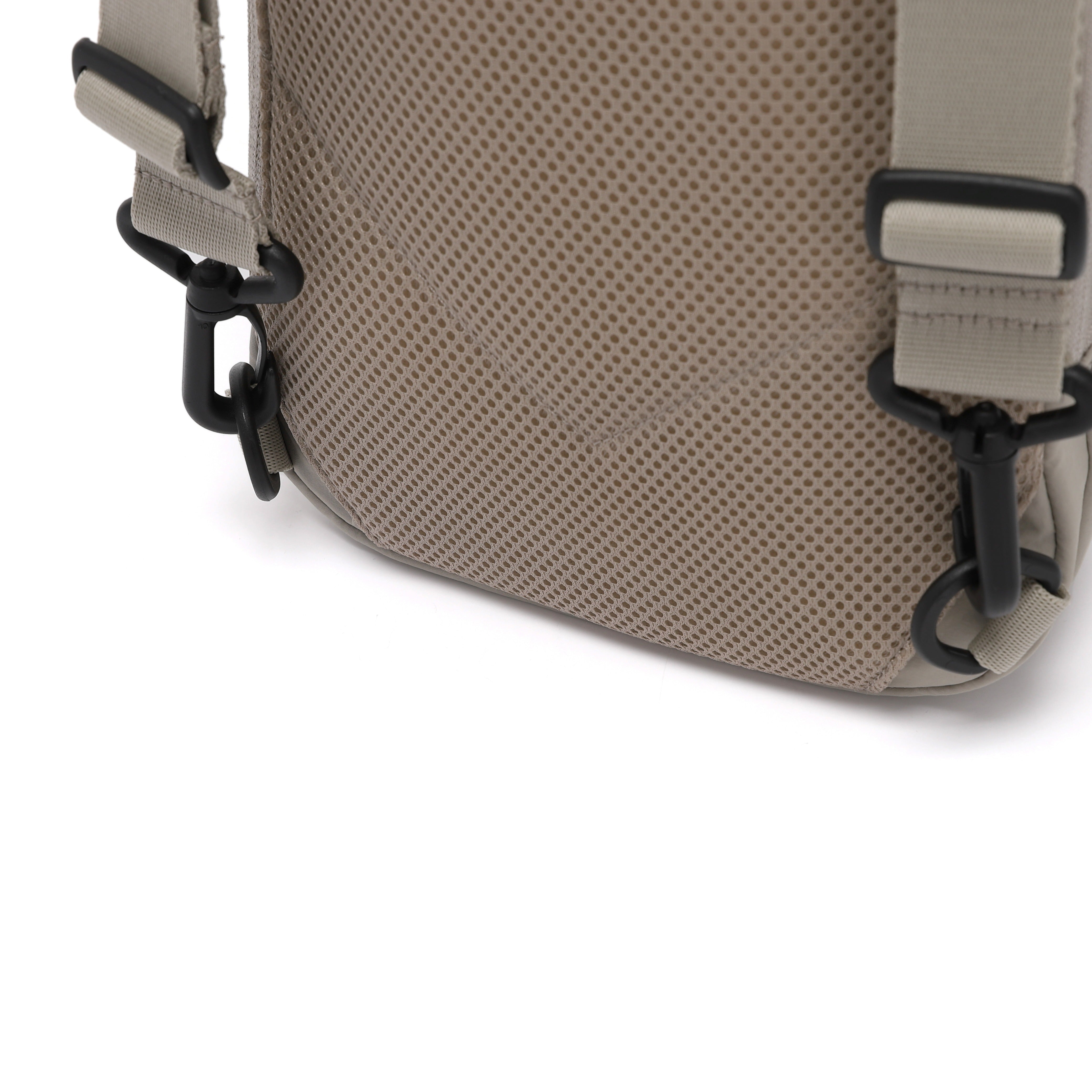 DAILY SLINGBAG BEIGE