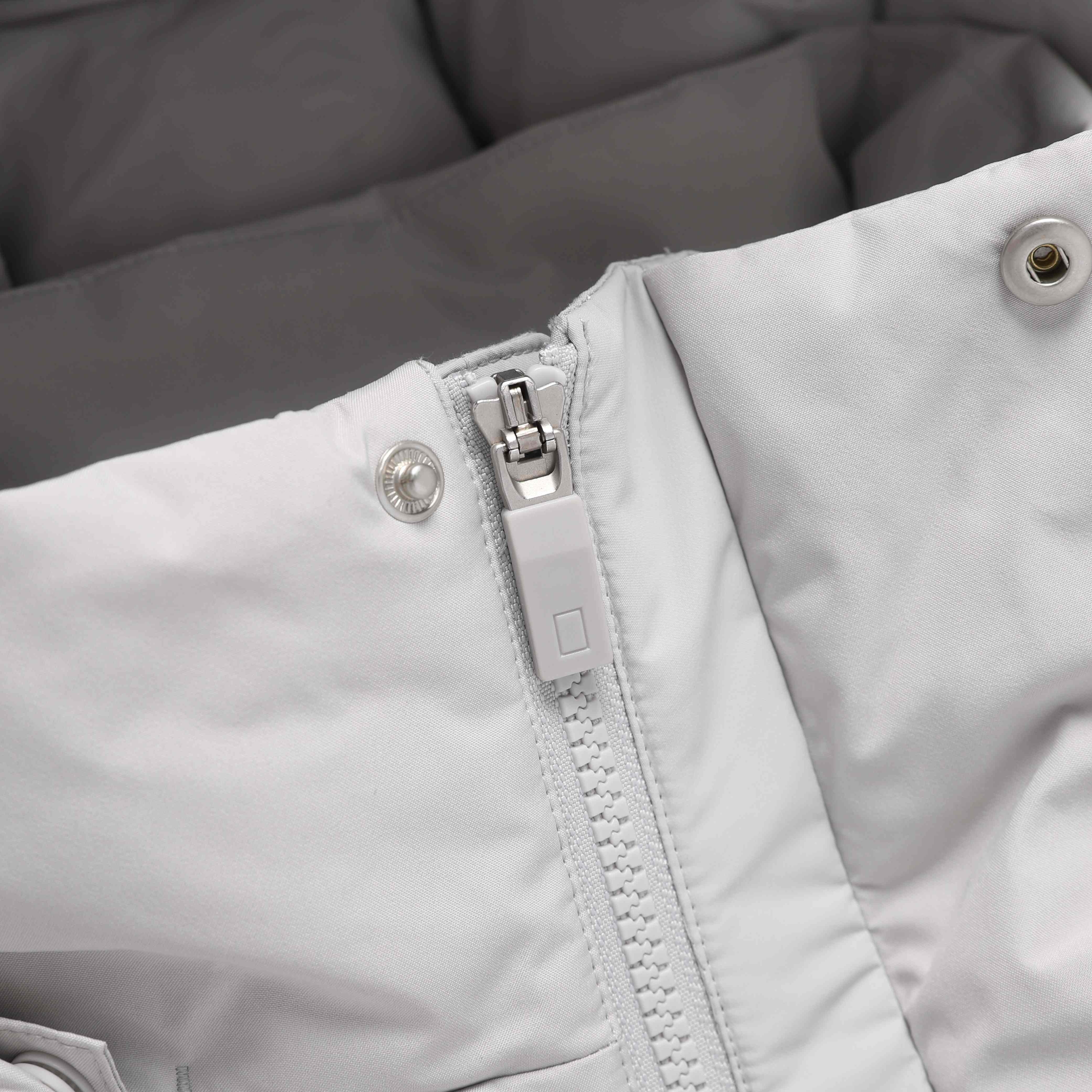 ATLAS WINDSTOPPER BY GORE-TEX LABS SHORT GOOSE DOWN L/GREY