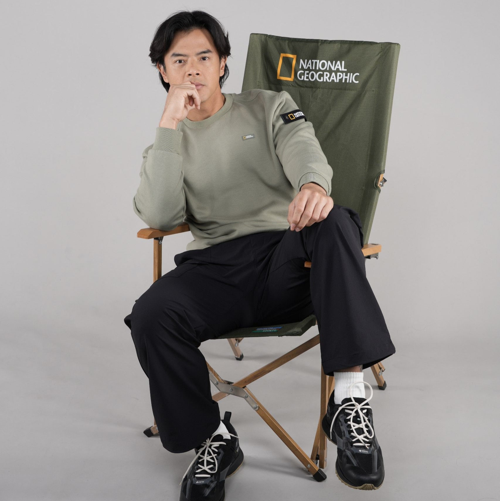 STANDARD VELUX SEMI-OVER FIT SWEATSHIRT F/KHAKI