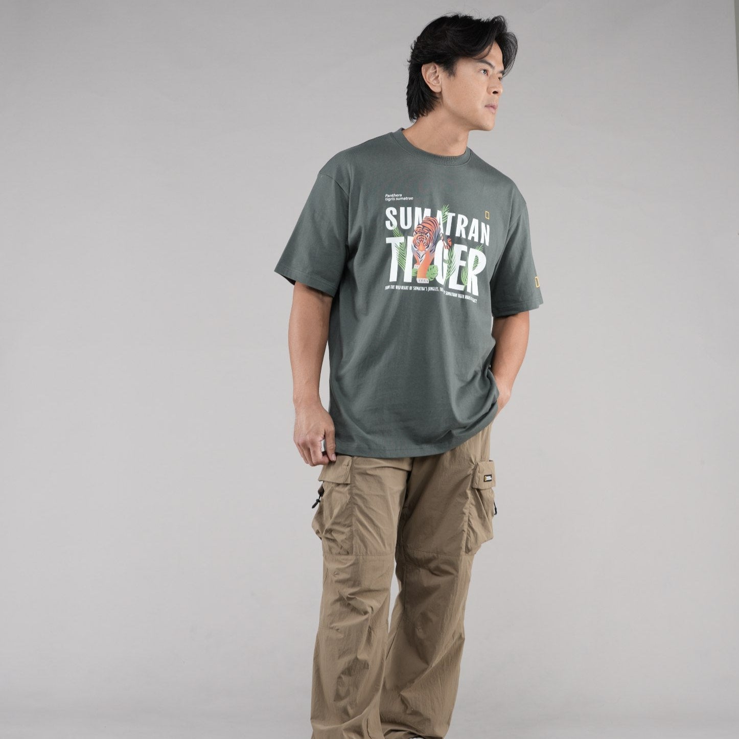 INDONESIA TIGER SHORT SLEEVE T-SHIRT (SEMI OVER FIT) KHAKI