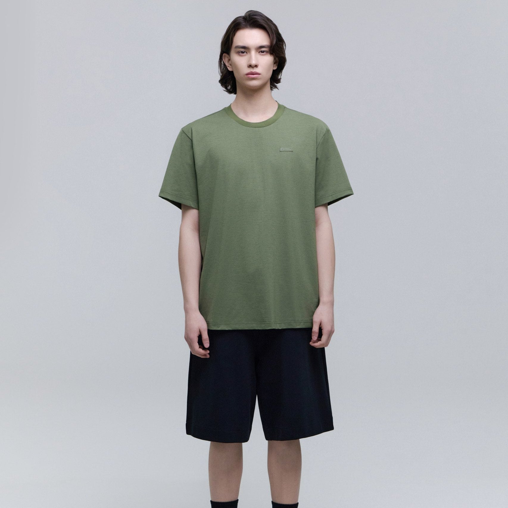 TORQUATUS SMALL LOGO GRAPHIC SHORT SLEEVE T-SHIRT OLIVE