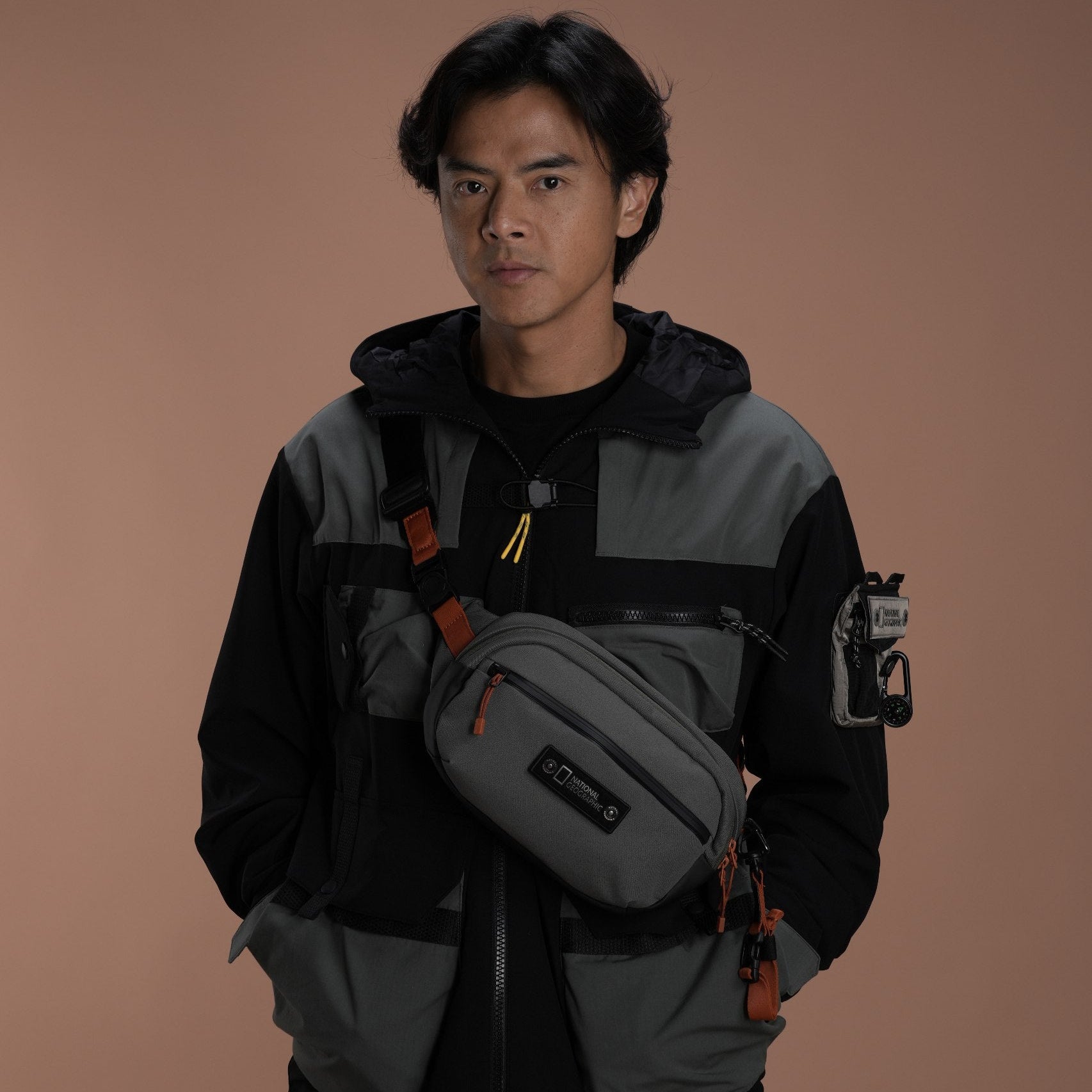 NRN FIELD SLING BAG BLACK