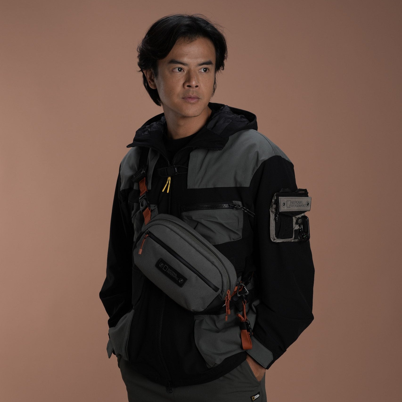NRN FIELD SLING BAG BLACK