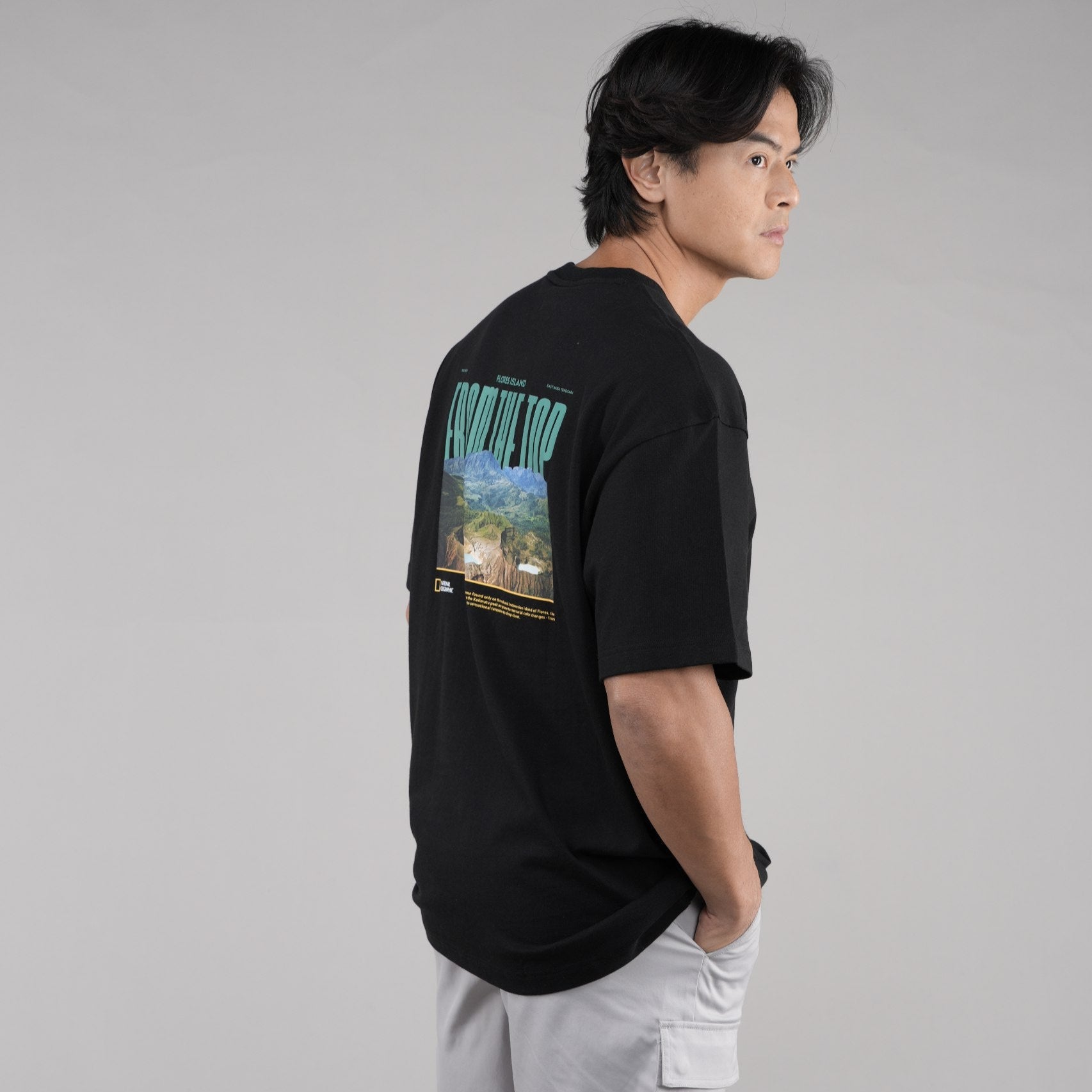 INDONESIA ISLAND SHORT SLEEVE T-SHIRT (SEMI OVER FIT) BLACK