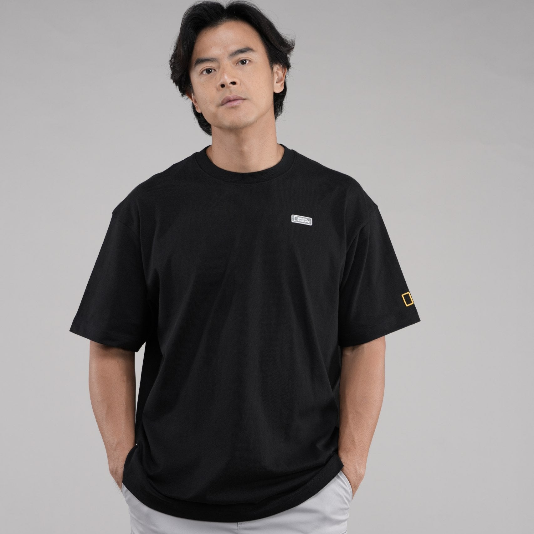 INDONESIA ISLAND SHORT SLEEVE T-SHIRT (SEMI OVER FIT) BLACK