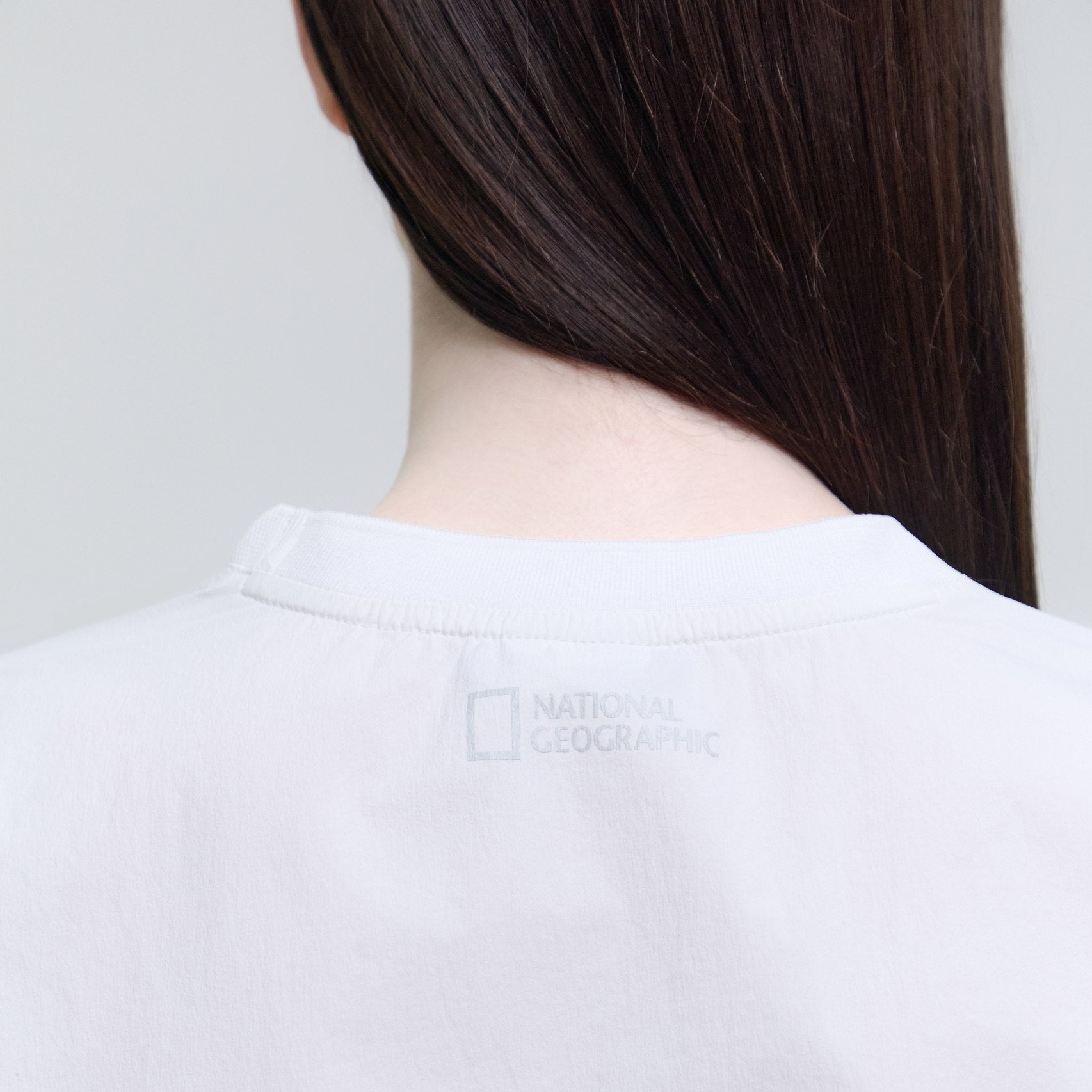 WOMEN ADELIE LIGHT WOVEN STRETCH ROUND NECK SHORT SLEEVE T-SHIRT BIRCH