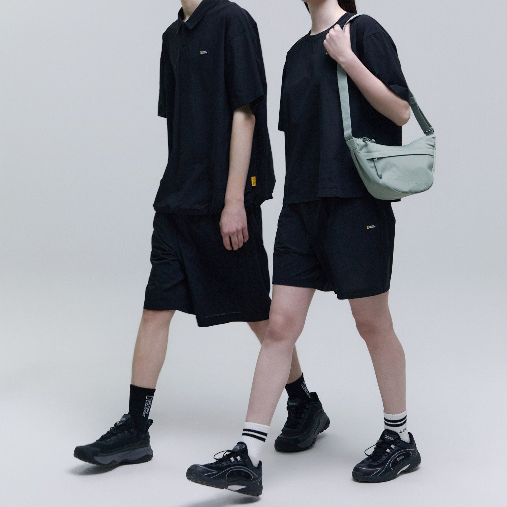 STRIPE MIDDLE SOCKS BLACK