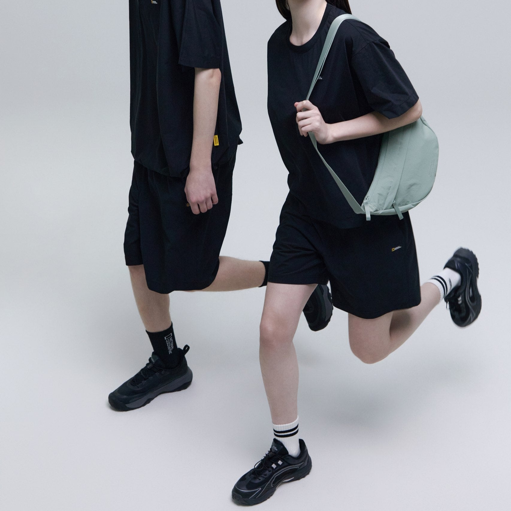 STRIPE MIDDLE SOCKS BLACK