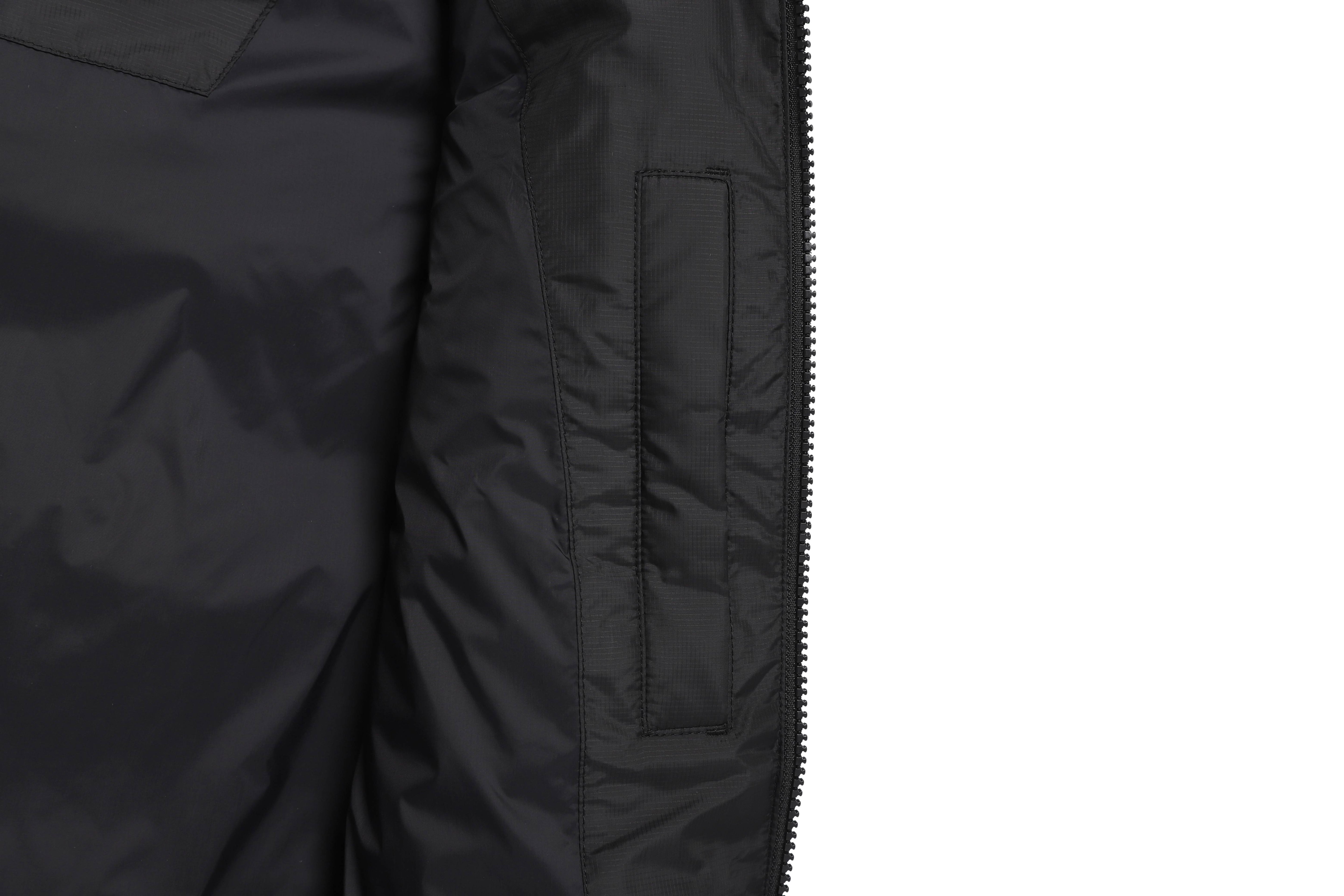 EIRA HIGH-NECK GOOSE DOWN VEST HITAM