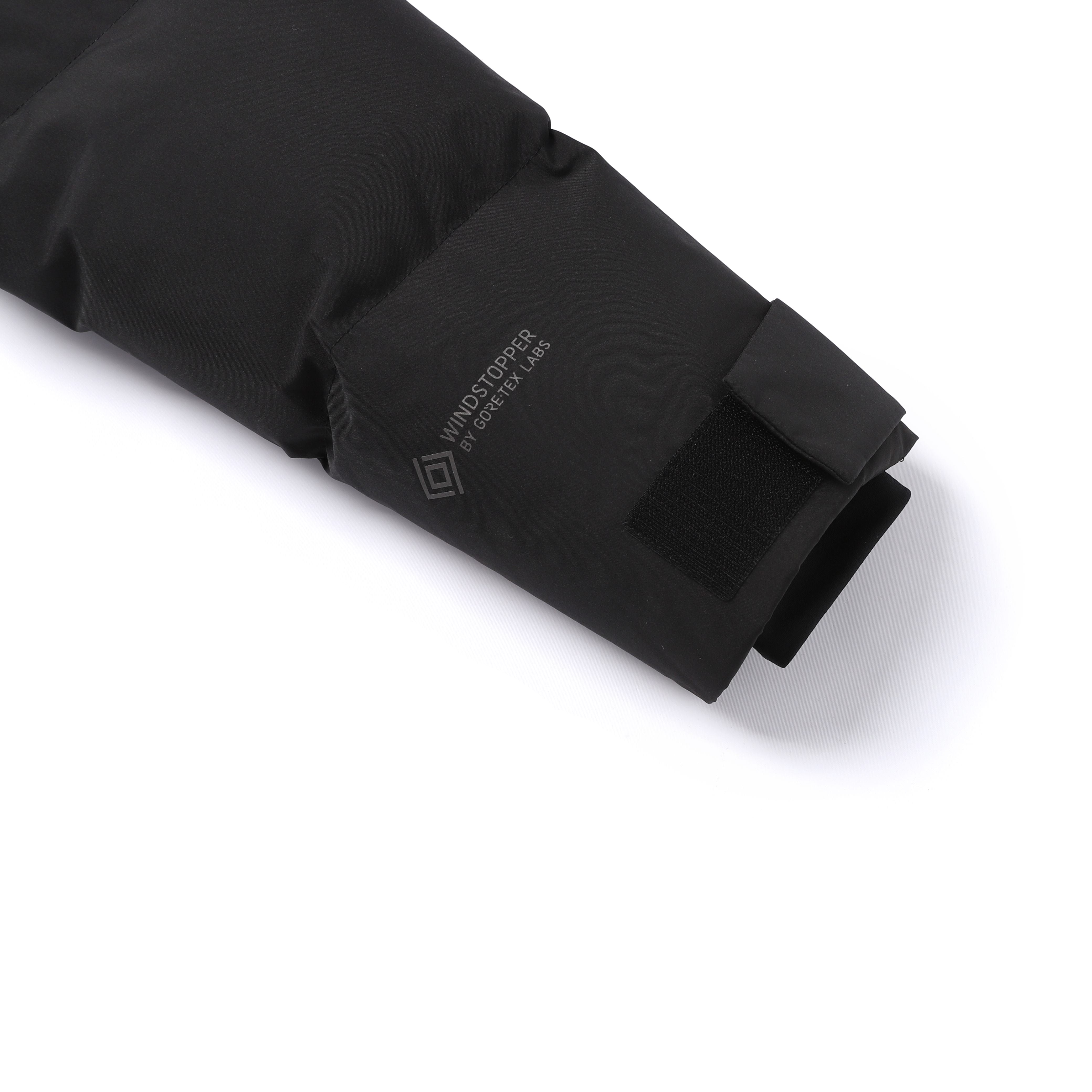 ATLAS WINDSTOPPER BY GORE-TEX LABS SHORT GOOSE DOWN BLACK