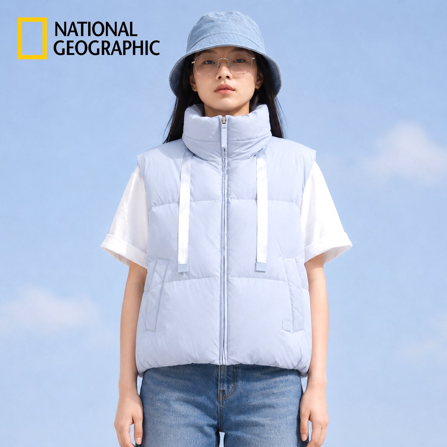 Women's Highneck Duck Down Vest Review: Lightweight Warmth for Cold Weather Layering