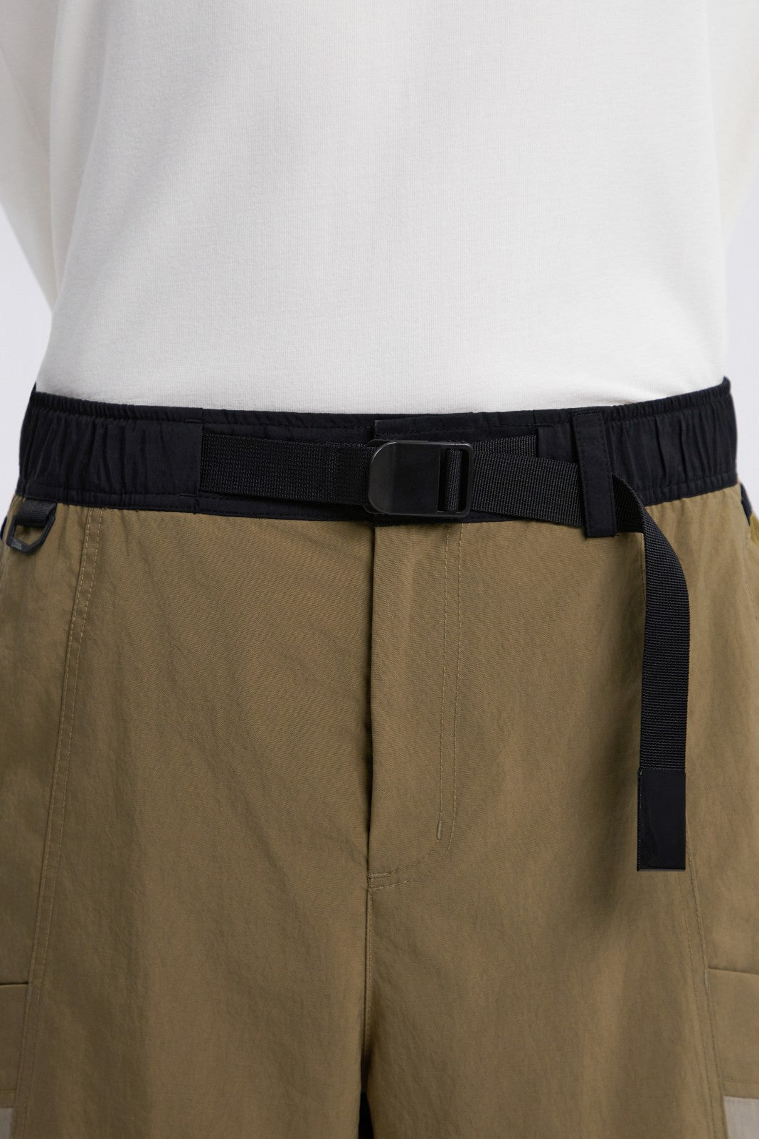 NRN UTILITY 5-INCH SHORTS N/BEIGE