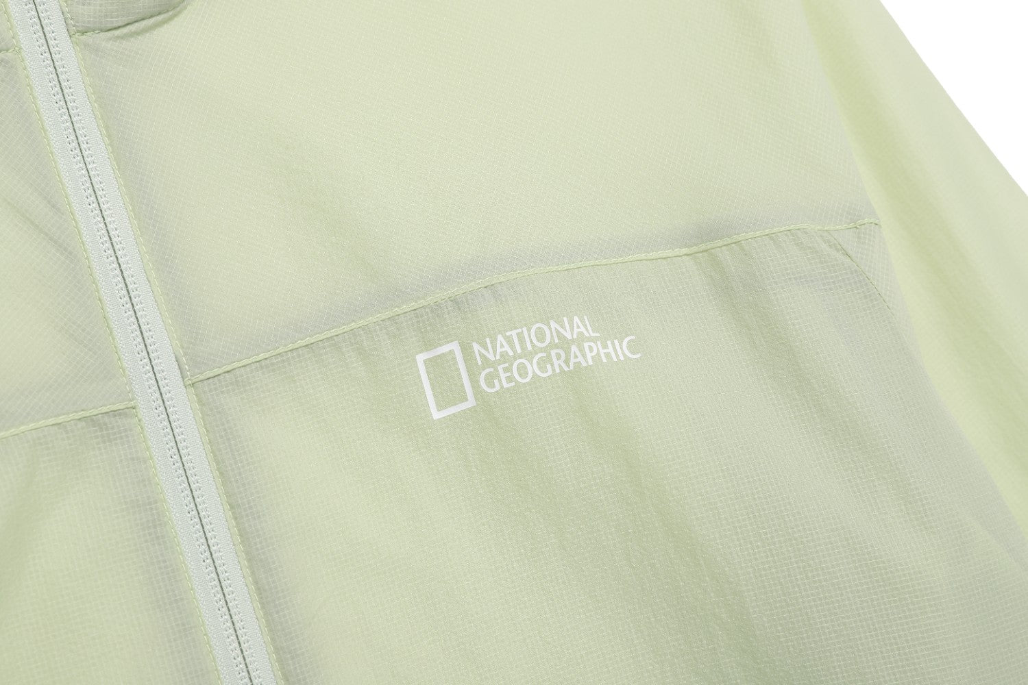 LIGHT PACK HOODED FULL ZIP UP WINDBREAKER LIGHT JADE