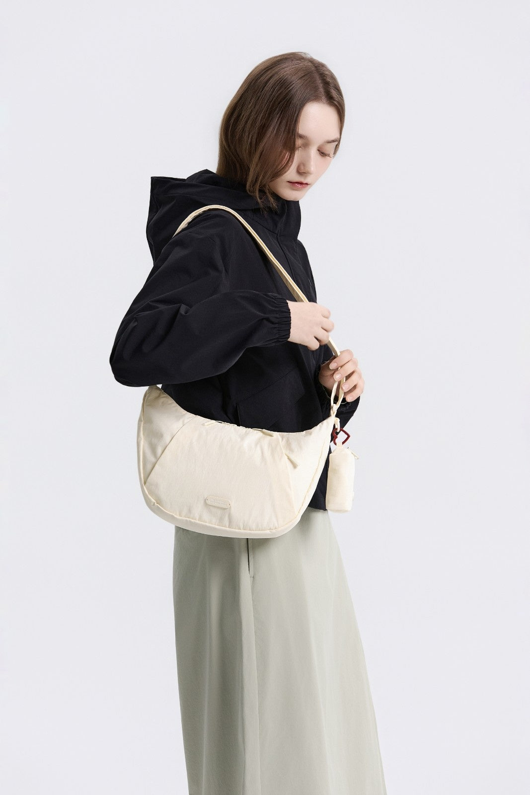 WOMEN LUMI HOBO BAG IVORY