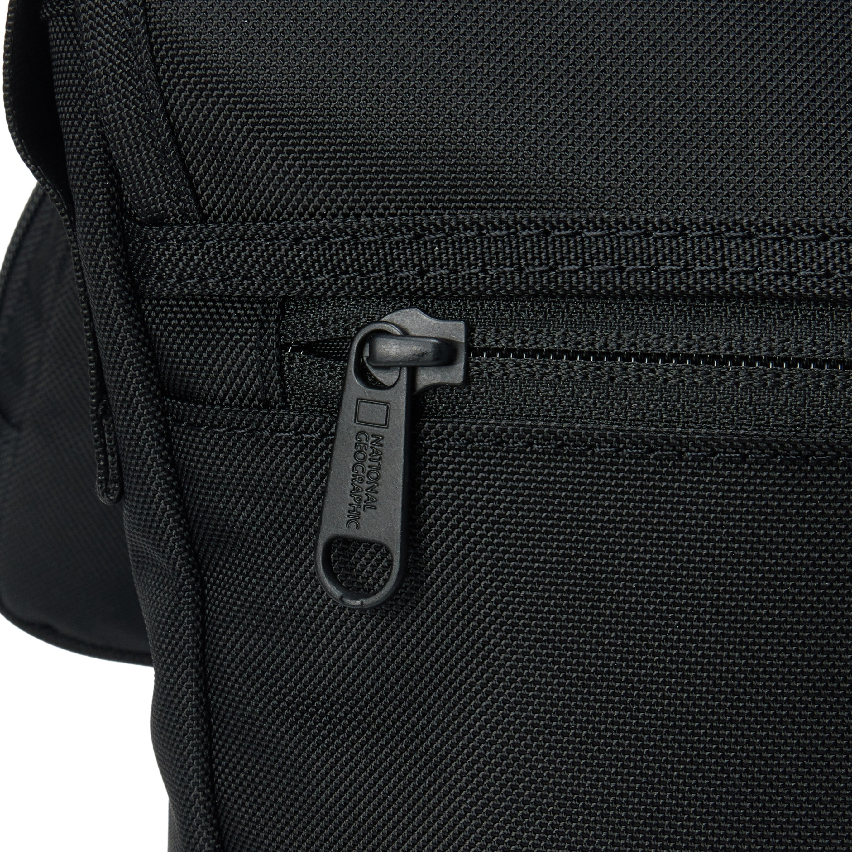 KIDS MESH MESSENGER BAG BLACK
