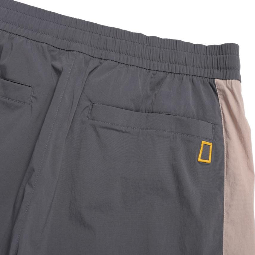 COOL WAVE COLOR BLOCK BANDING HALF PANTS GREY