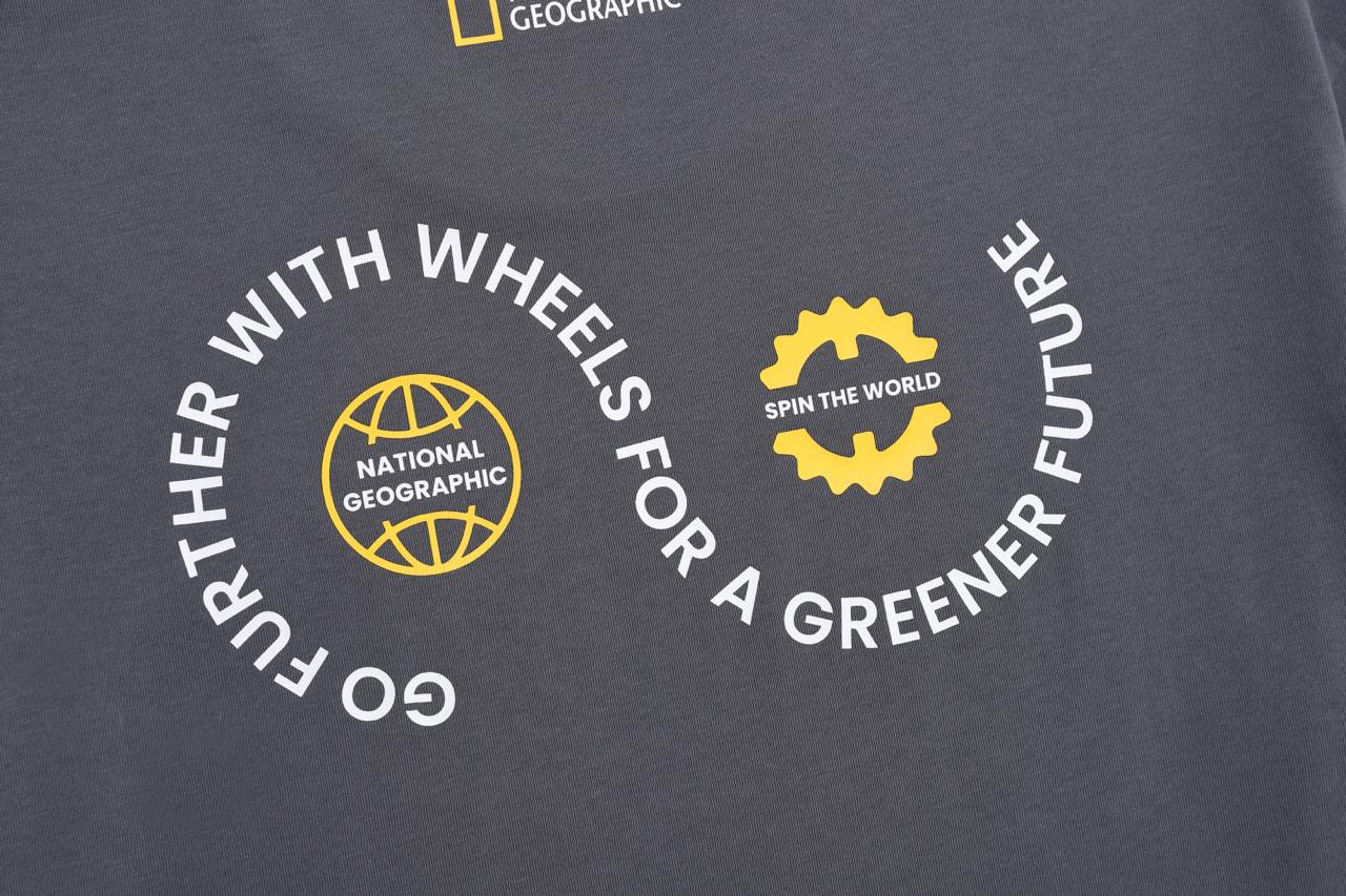 REGEN CIRCLE GRAPHIC SEMI-OVER FIT SHORT SLEEVE T-SHIRT BLUE GREY