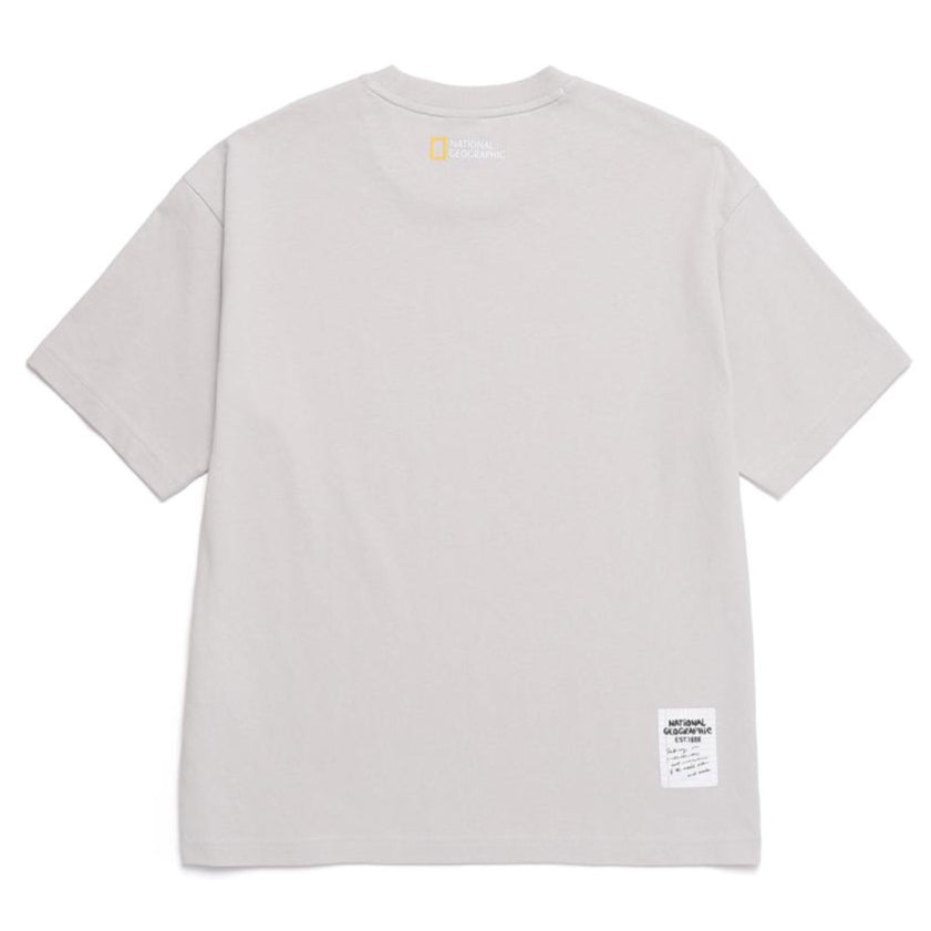 UNISEX TREASURE WALKER SEMI-OVER FIT GRAPHIC H/TEE ICE GREY