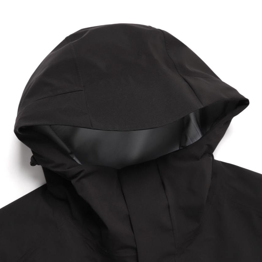 [GORE-TEX] Urban 3L Hooded Water Resistant Jacket CARBON BLACK