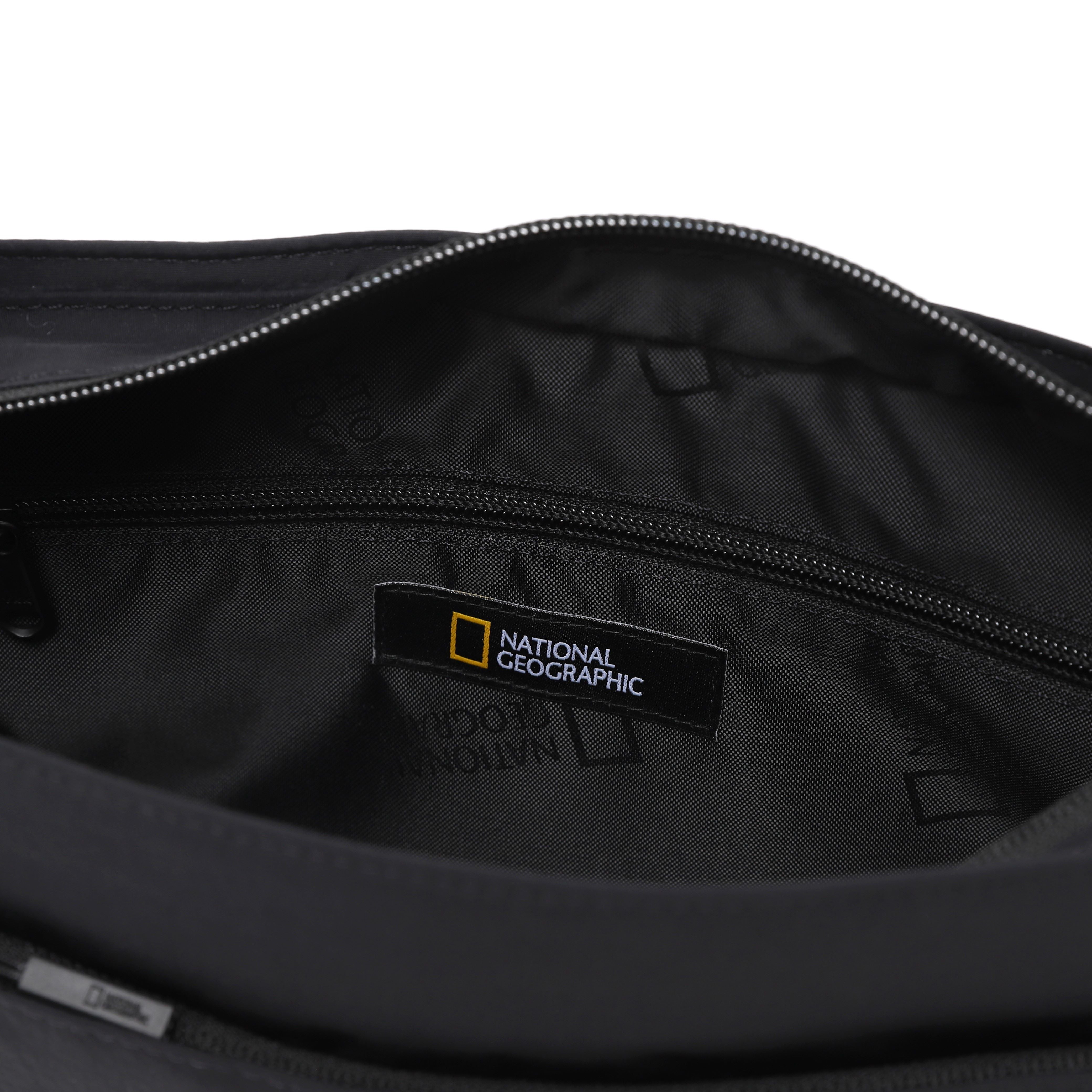 LIGHT CROSSBAG BLACK