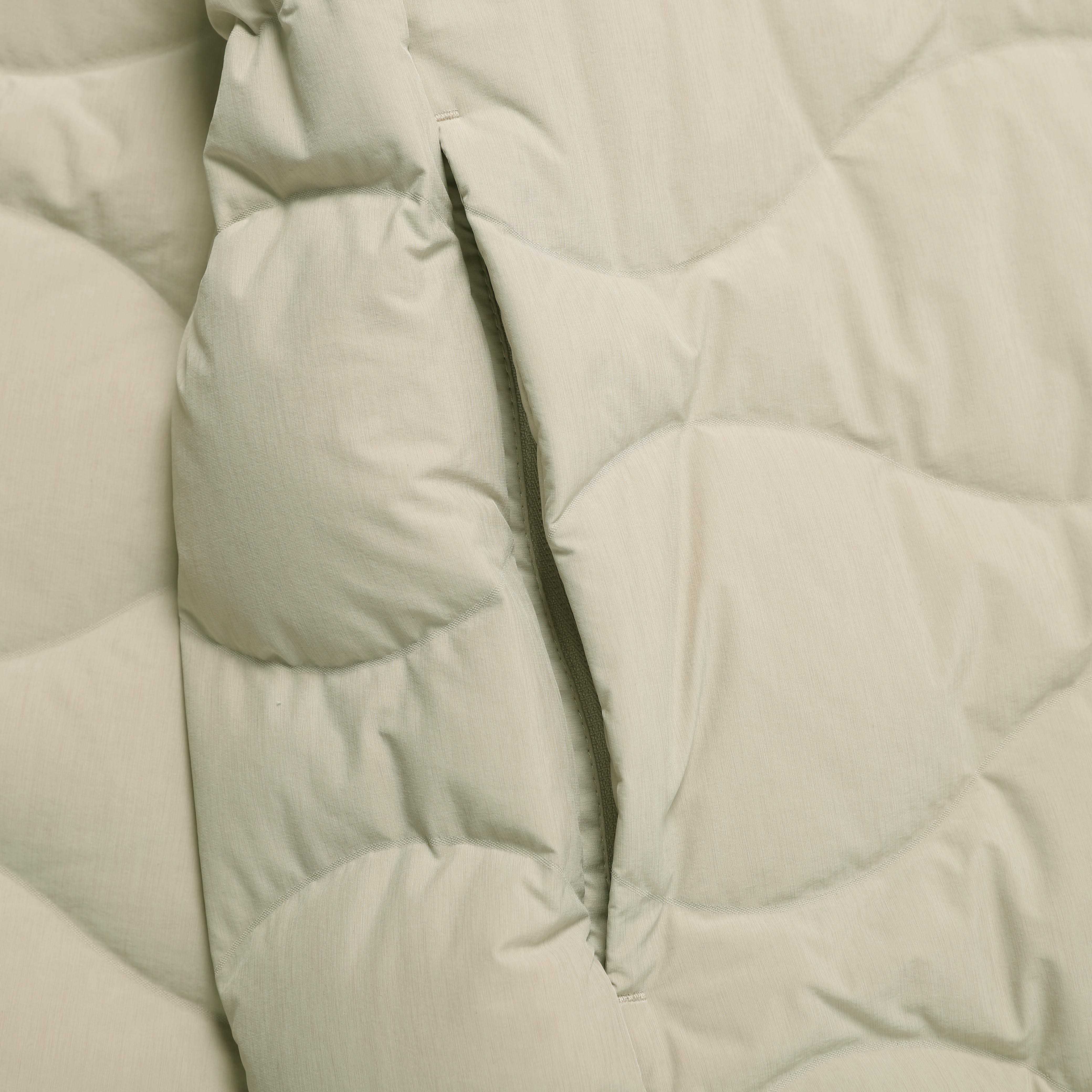 PO'O-ULI STANDNECK TUBE DUCK DOWN JUMPER MOURNING BEIGE