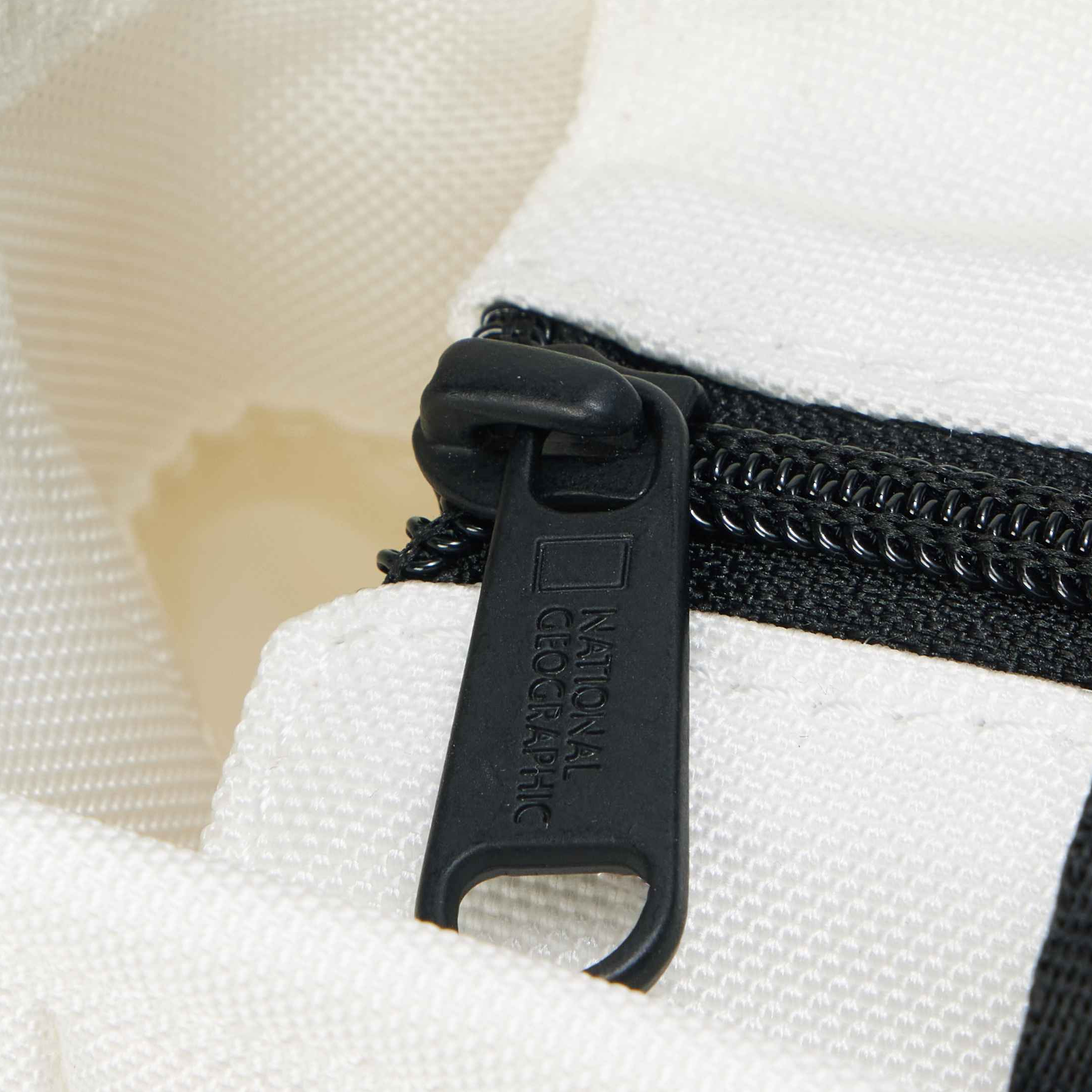 KIDS MESH ACADEMY BAG WHITE