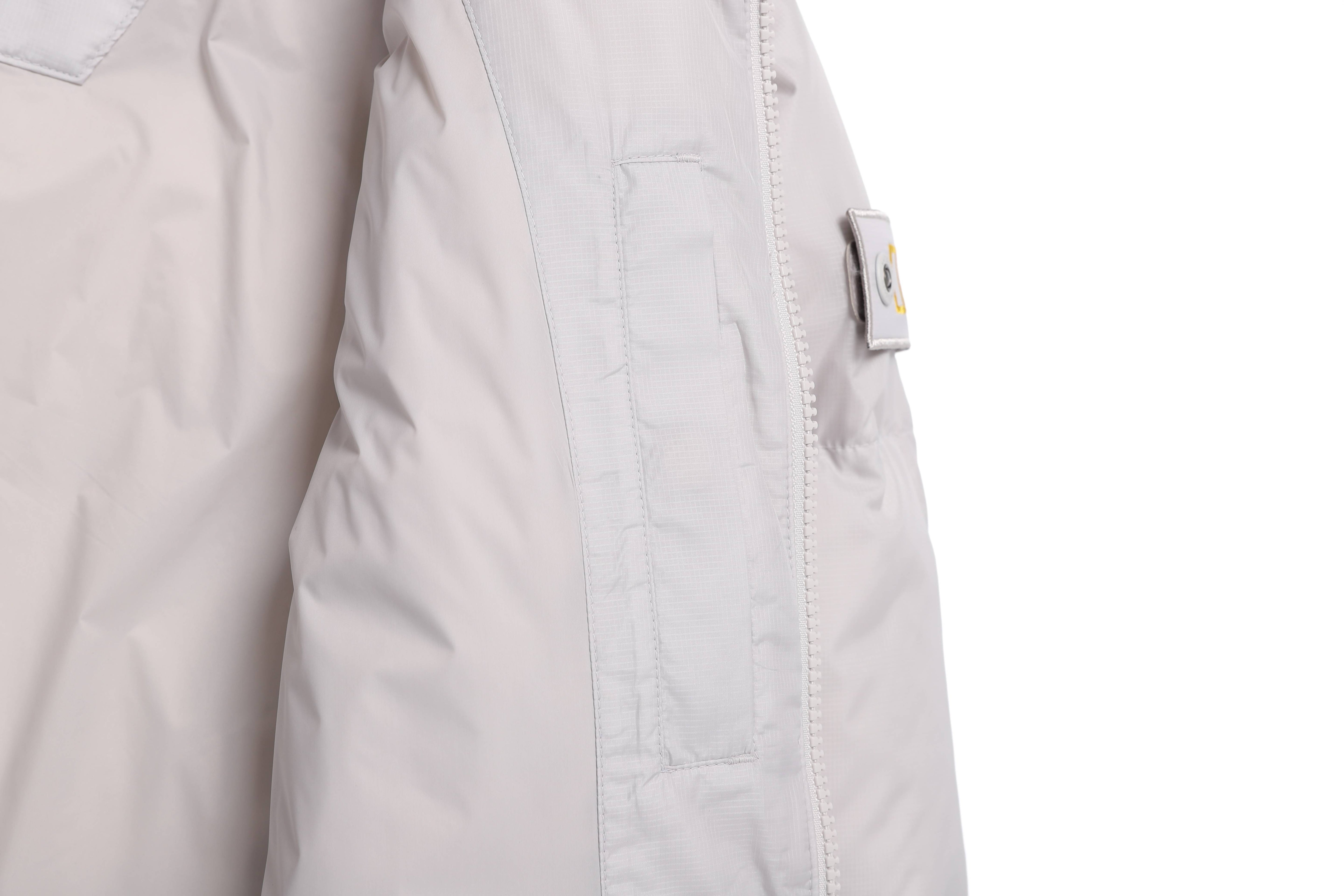 EIRA SHORT LENGTH HIGH NECK GOOSE DOWN JUMPER L/GREY