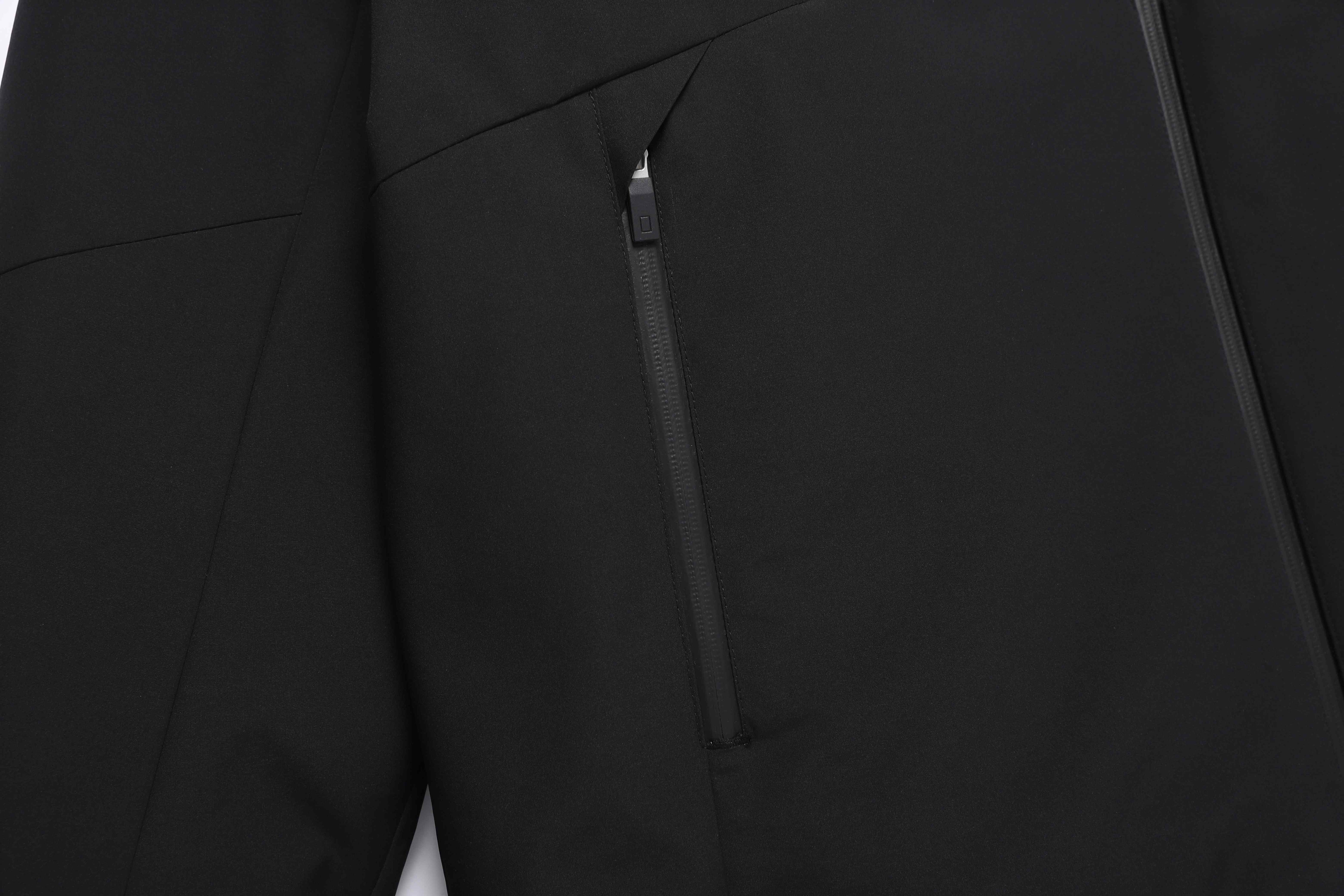 ANTARES 3 LAYERS INQUILTING GOOSE DOWN JUMPER HITAM